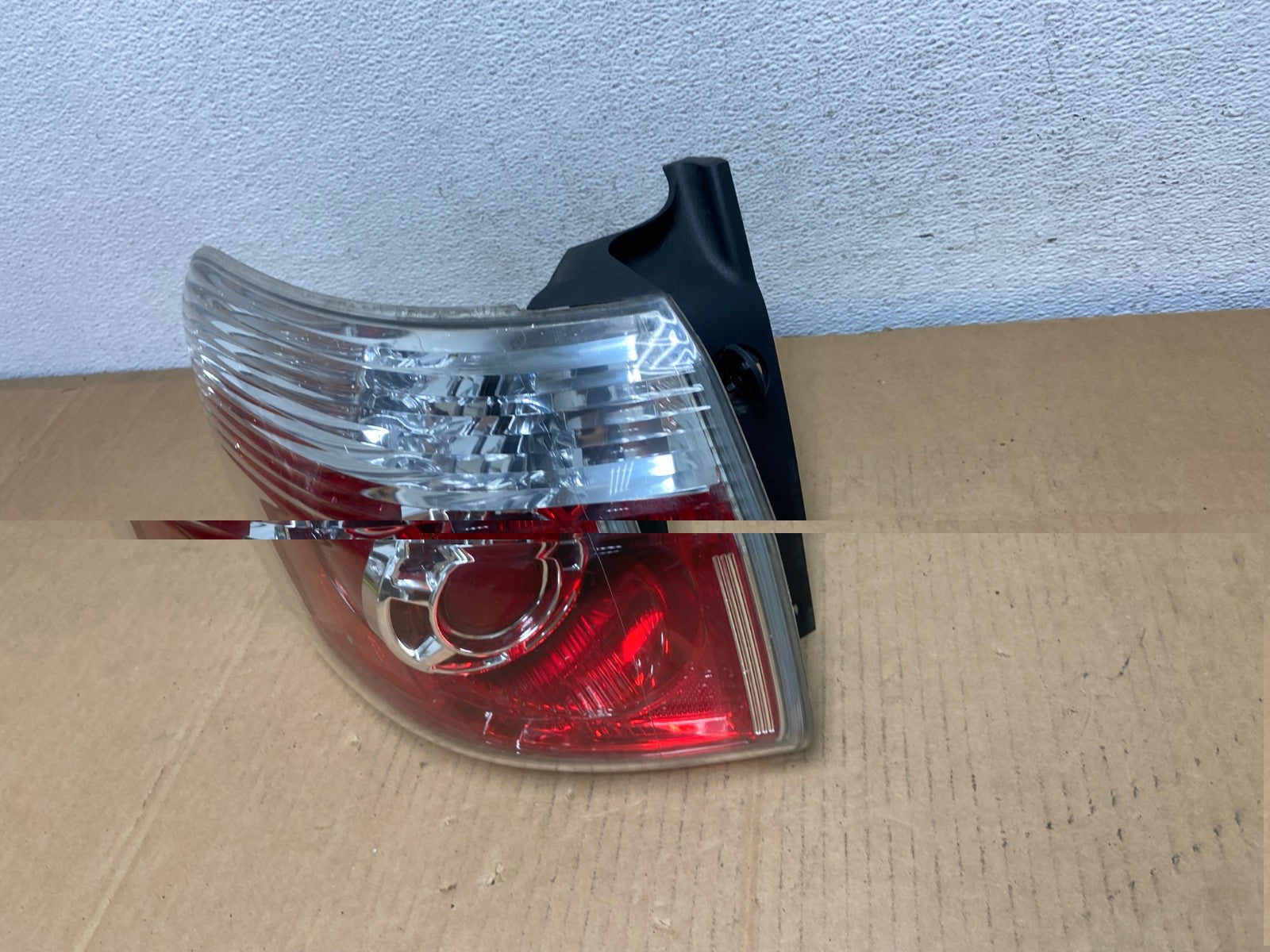 2007 to 2012 GMC Acadia Tail Light Left Side Driver Lh AD0768 LK1