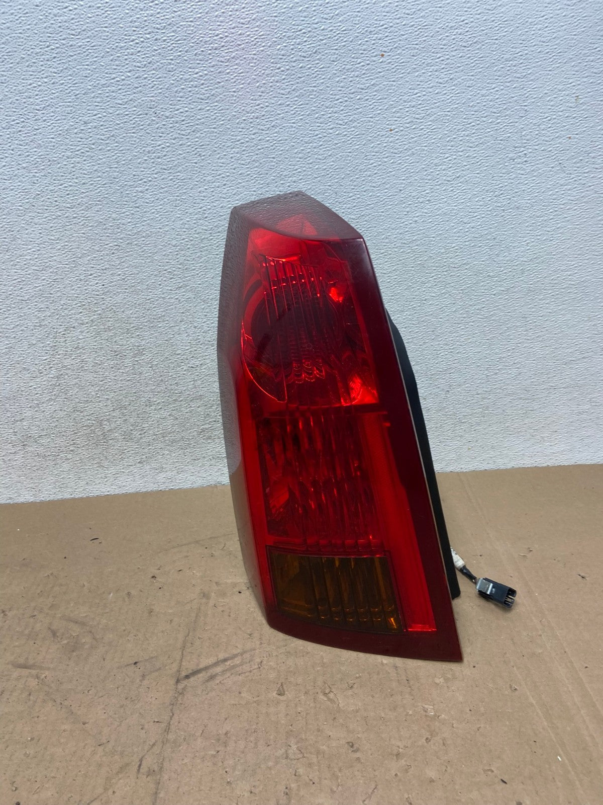 2003 to 2007 Cadillac Cts Left Driver LH Side Tail Light AG4837 LK0