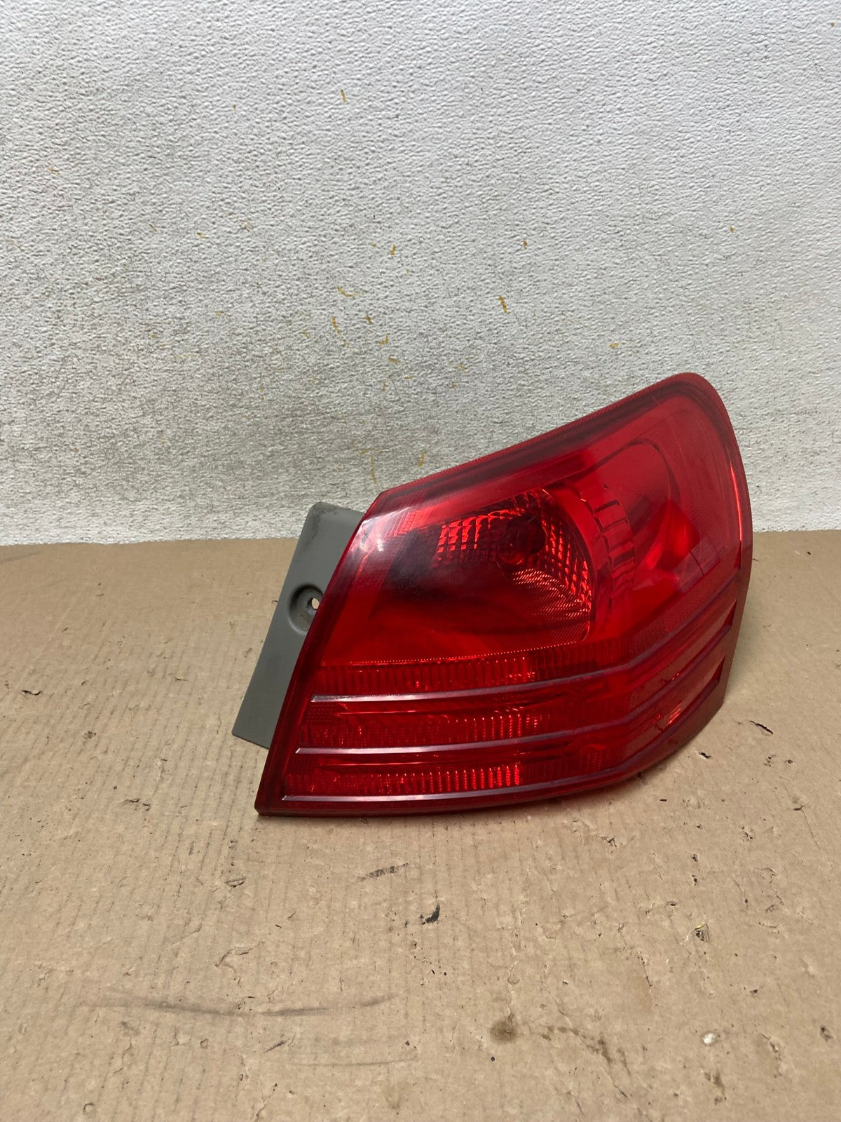 2008 to 2015 Nissan Rogue Right Passenger Rh Side Tail Light AH6851 LK0