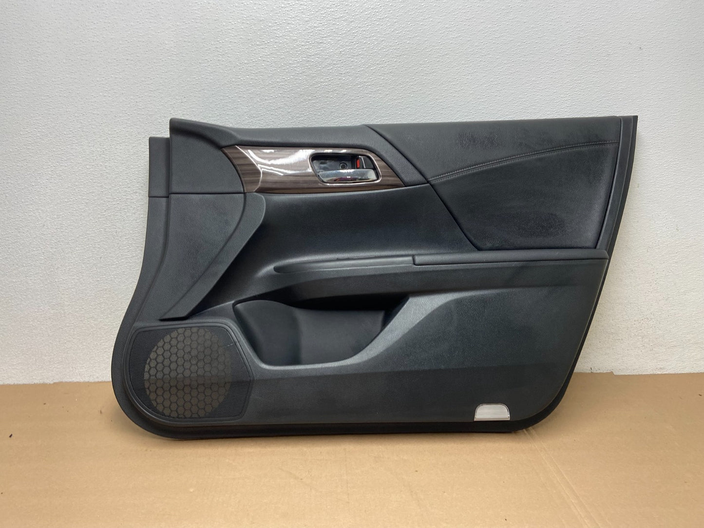 2014-2017 Honda Accord Front Right Passenger RH Side Door Panel AG4512 DG0