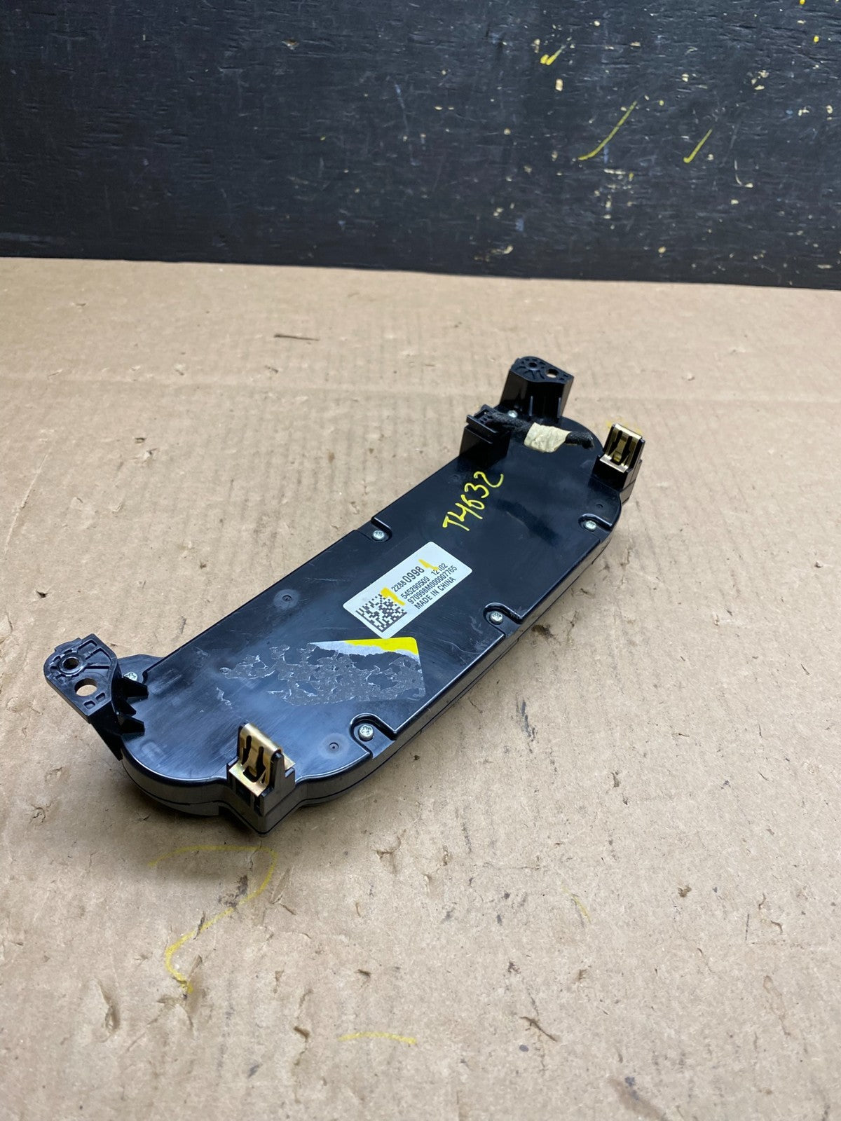2013 Chevrolet Malibu AM FM Radio Control Panel Oem T4632 DG3
