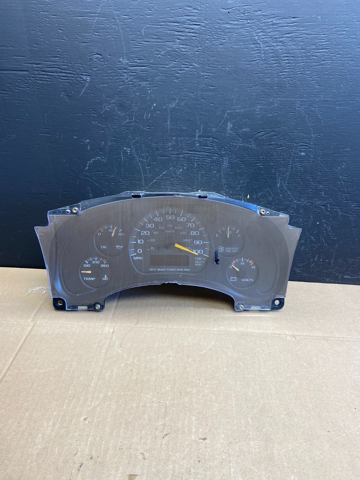 1996 to 2000 Chevrolet Express Speedometer Cluster Gauge OEM AB9211 DG0