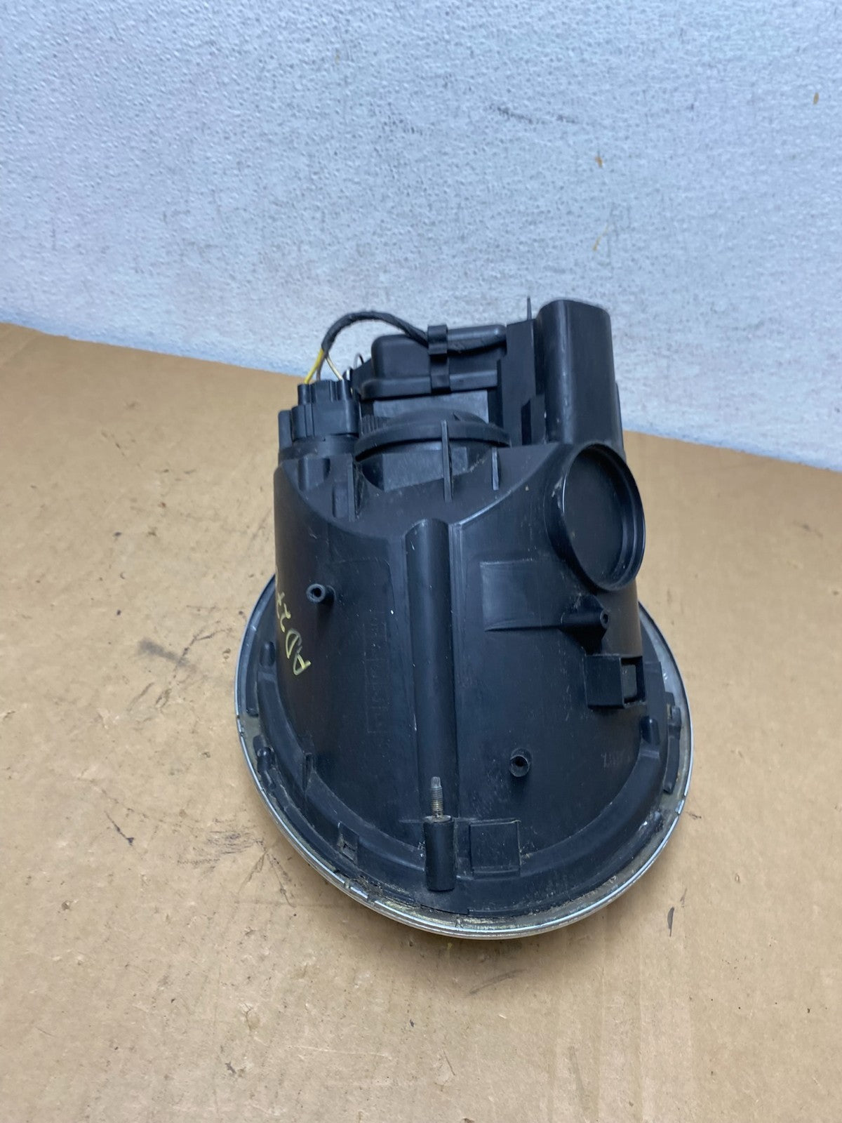2005 to 2008 Mini Cooper Left Driver LH Side Headlight Halogen AD2768 DW6