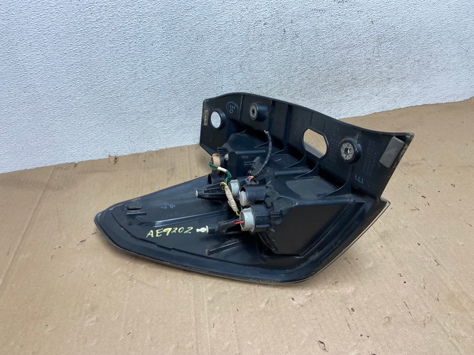 2009-2013 Subaru Forester Right Passenger Rh Side Tail Light AE9202 LK5