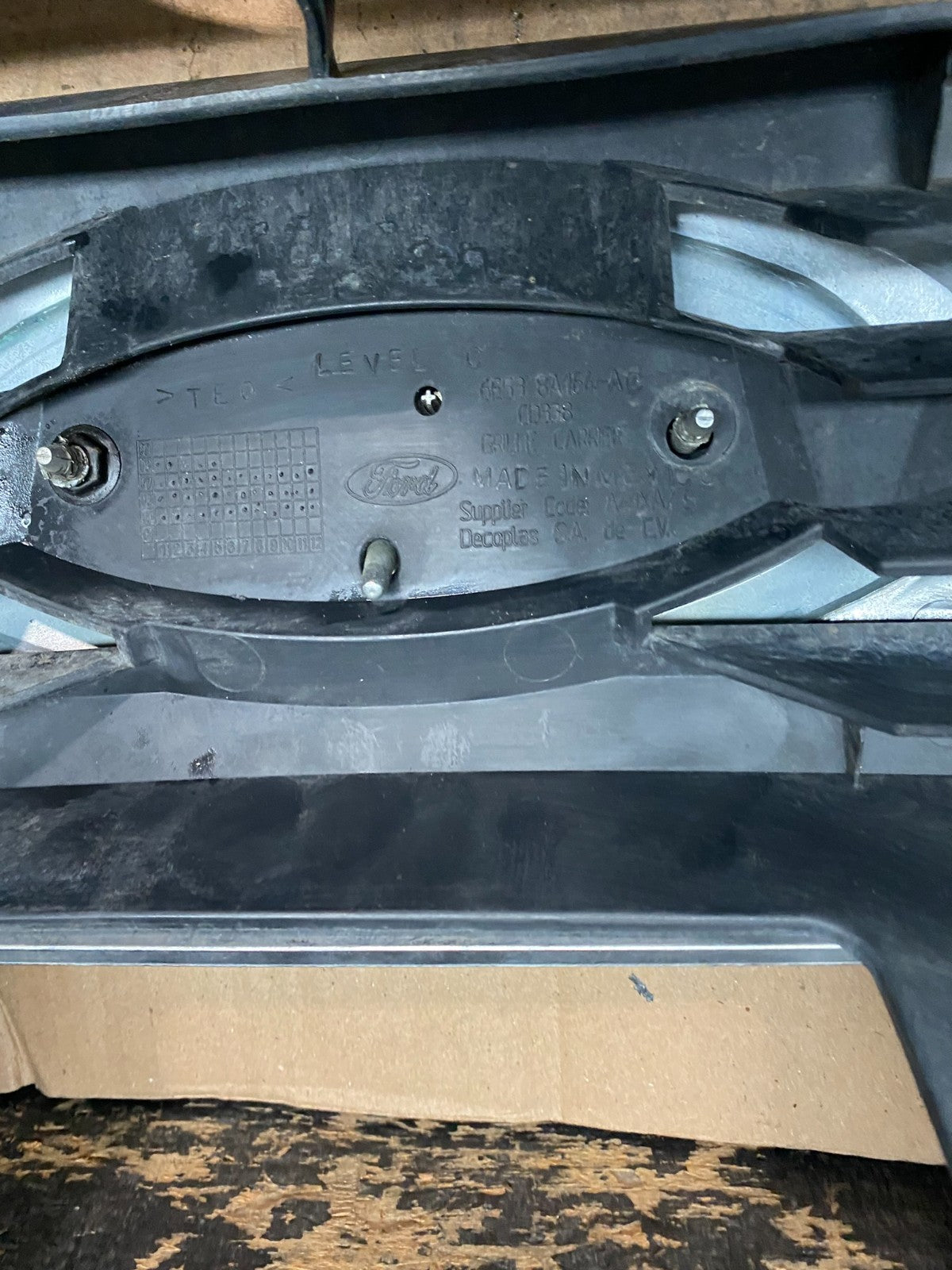 2006-2009 Ford Fusion Grill Grille With Emblem Upper Lower Oem w4819 DG10