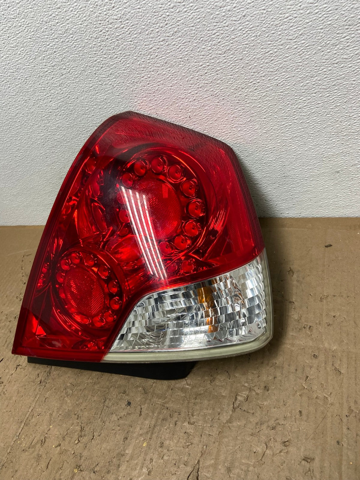 2006 2007 Infiniti M35 M35X M45 Left Driver LH Side Tail Light Oem AC0225 LK1