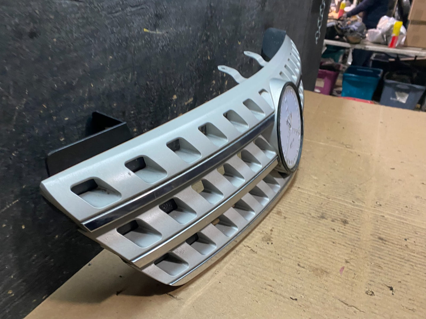 2006 to 2008 Mercedes ML-Class W164 Front Bumper Grille Grill X9639 DG2