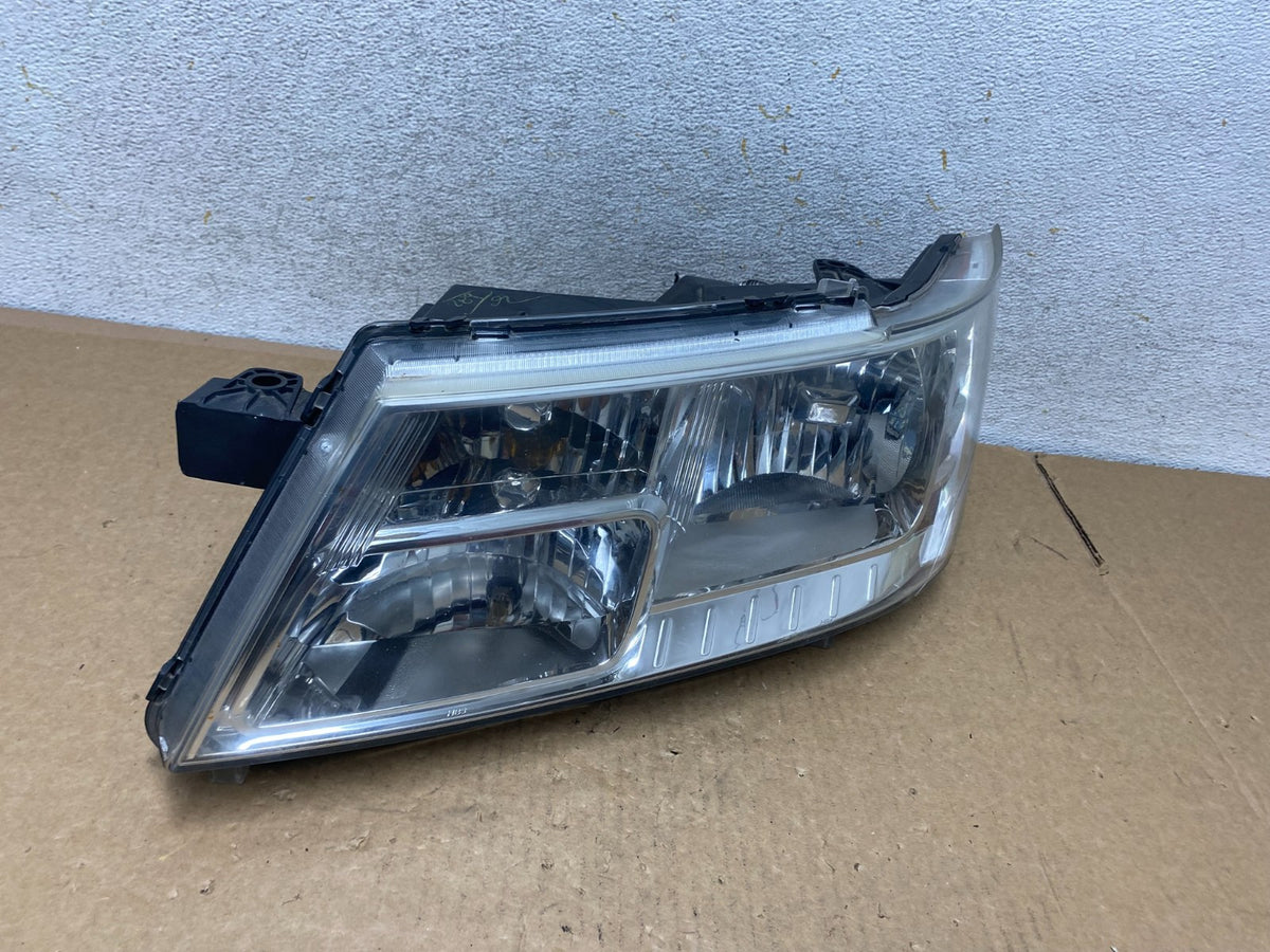 2009 to 2017 Dodge Journey Headlight Left Driver Lh Side Halogen AI3454 DW2