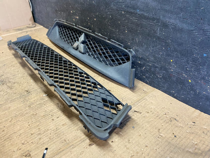 2010-2013 Mitsubishi Outlander Front Upper Lower Set Grille S9844 DG1