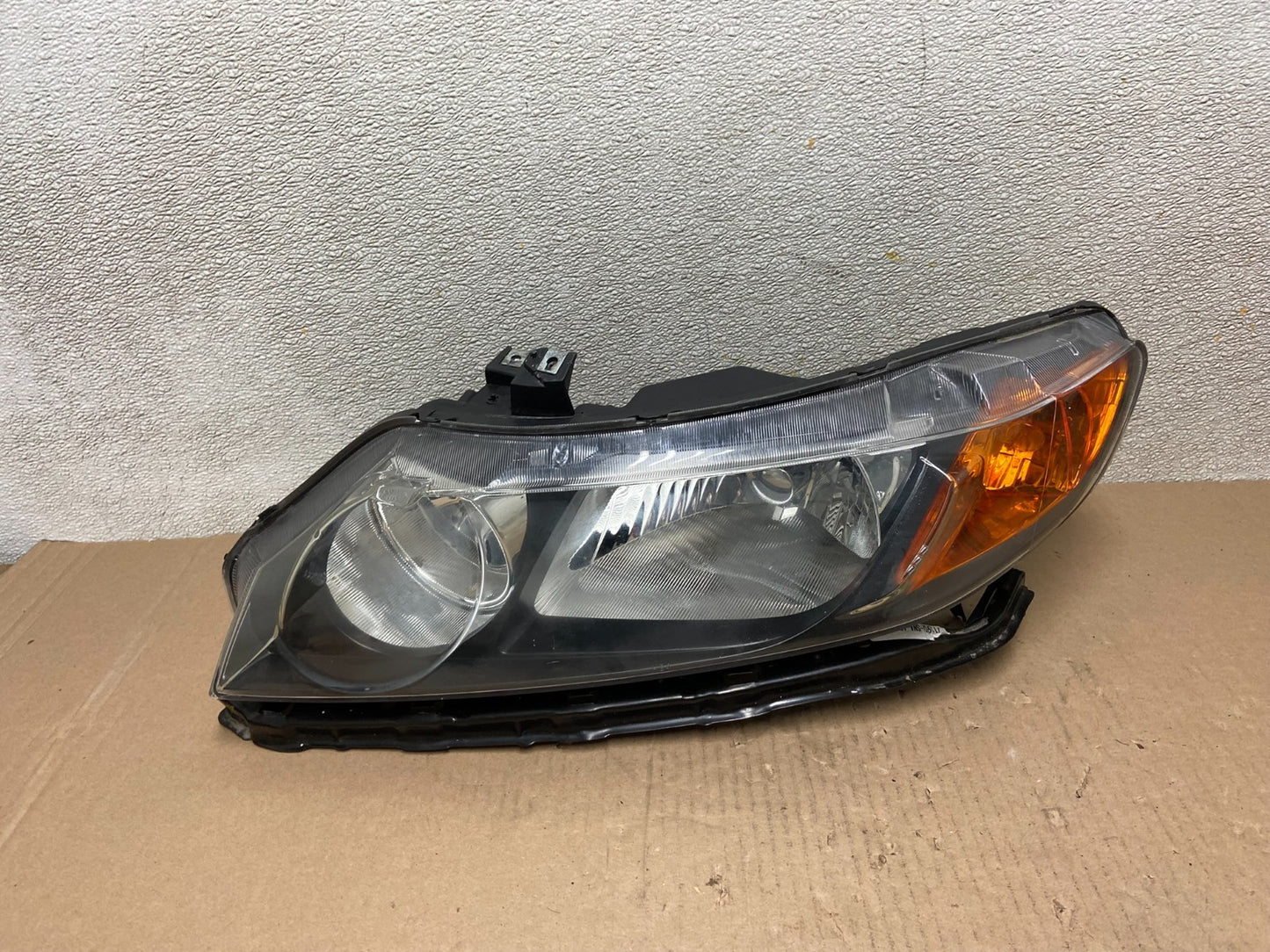 2006 2007 2008 Honda Civic Sedan Left Driver Headlight Halogen AB5927 DW0