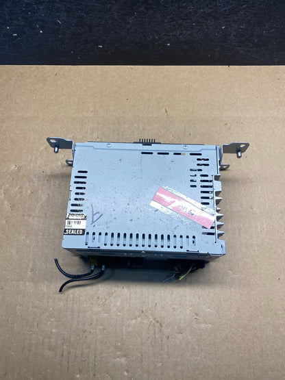 2016 to 2019 Ford Fusion Radio CD Player Reciver ag7379 DG3