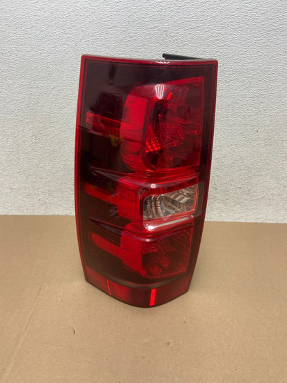 2008-2014 Chevrolet Tahoe Suburban Driver Lh Left Side Tail Light AG6578 DW0