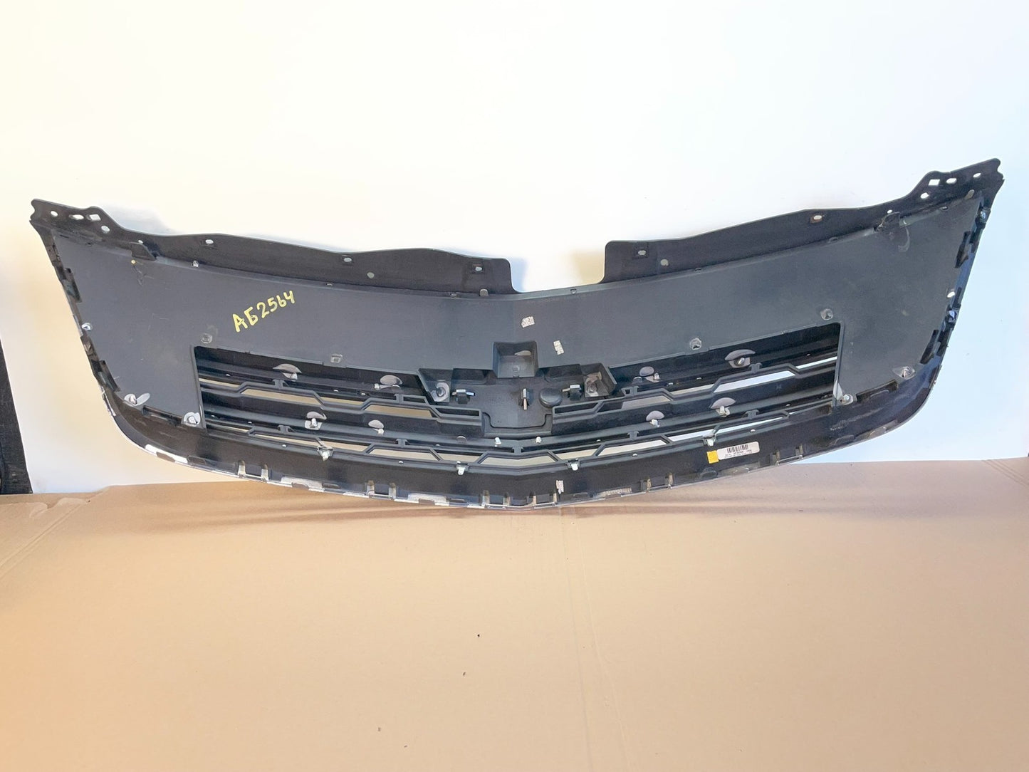 2013 to 2017 Chevrolet Traverse Front Upper Grill Grille AG2564 MS3
