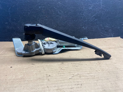 2005 to 2009 Subaru Legacy Outback Rear Windshield Wiper Motor AE25153