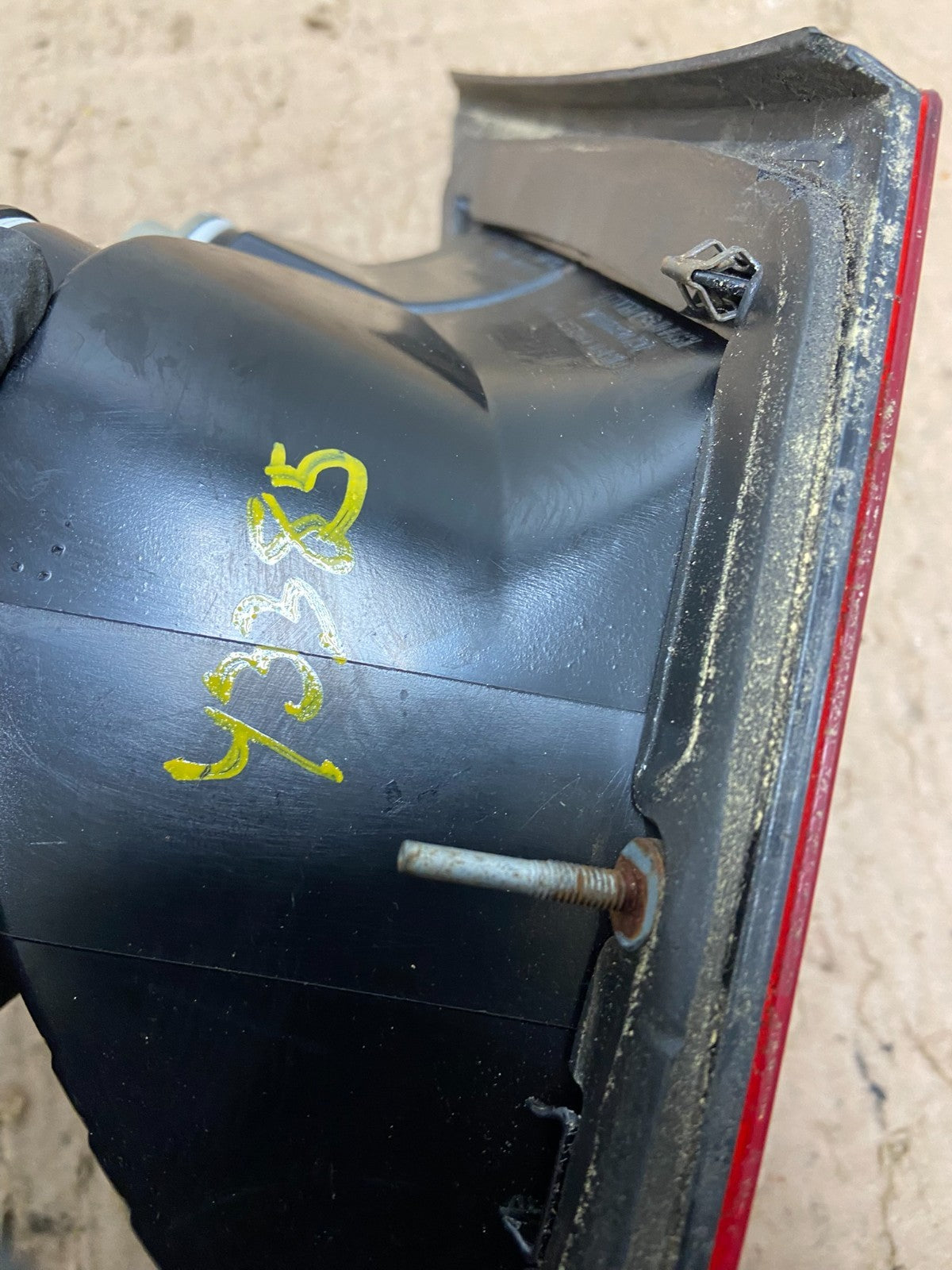 2007-2008 Chrysler Sebring Sedan Inner Left Driver LH Tail Light OEM Y3385 DW5