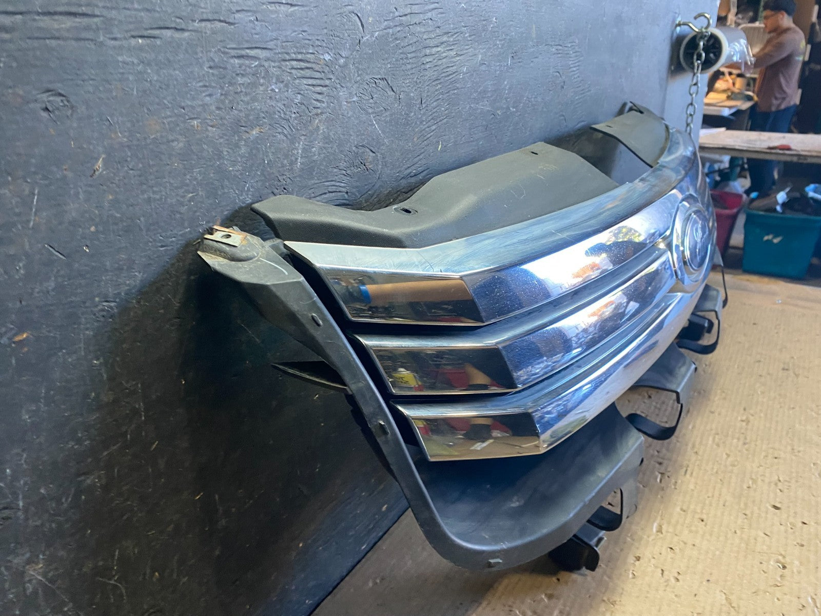 2006-2009 Ford Fusion Grill Grille With Emblem Upper Oem s3351 DG2