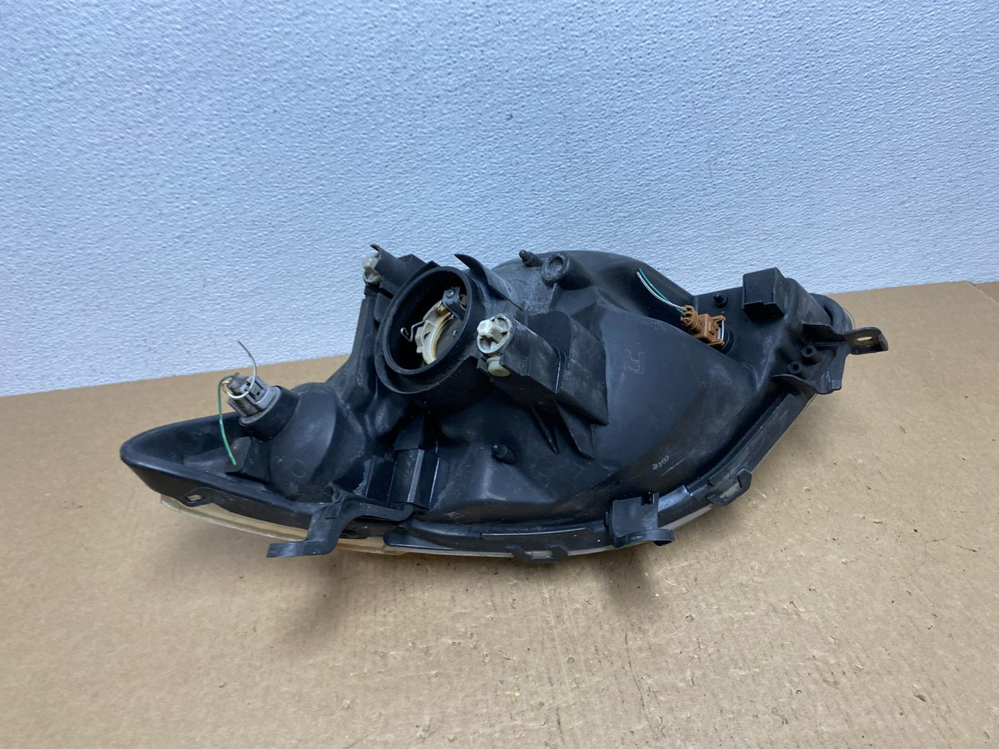 2004 2005 Scion Xa Right Passenger RH Side Halogen Headlight Oem AC1302 DW6