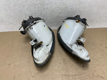 1996 to 1999 Mercury Sable Left+Right Side Set Halogen Headlights AH7690 DW8