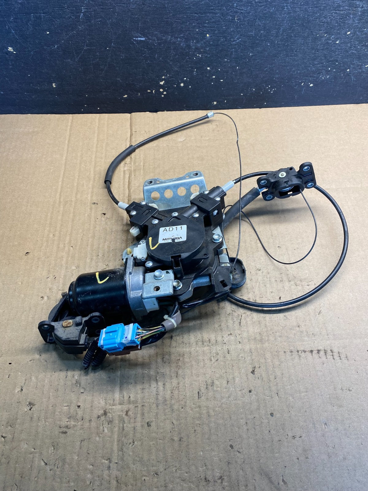 2005 - 2010 Honda Odyssey Rear Left Sliding Door Lock Actuator Motor AA7746 DG0
