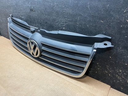 2001 to 2005 Volkswagen Passat Front Upper Grill Grille Oem AA9091 DG2