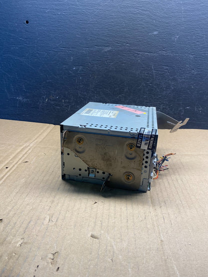 2006-2011 Mitsubishi Endeavor AM/FM/CD/MP3 Radio Head Unit Receiver AD1682 DG1