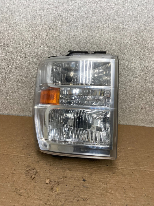 2008-2014 Ford Econoline E150 E250 E350 Right Passenger Headlight Z3665 DW0