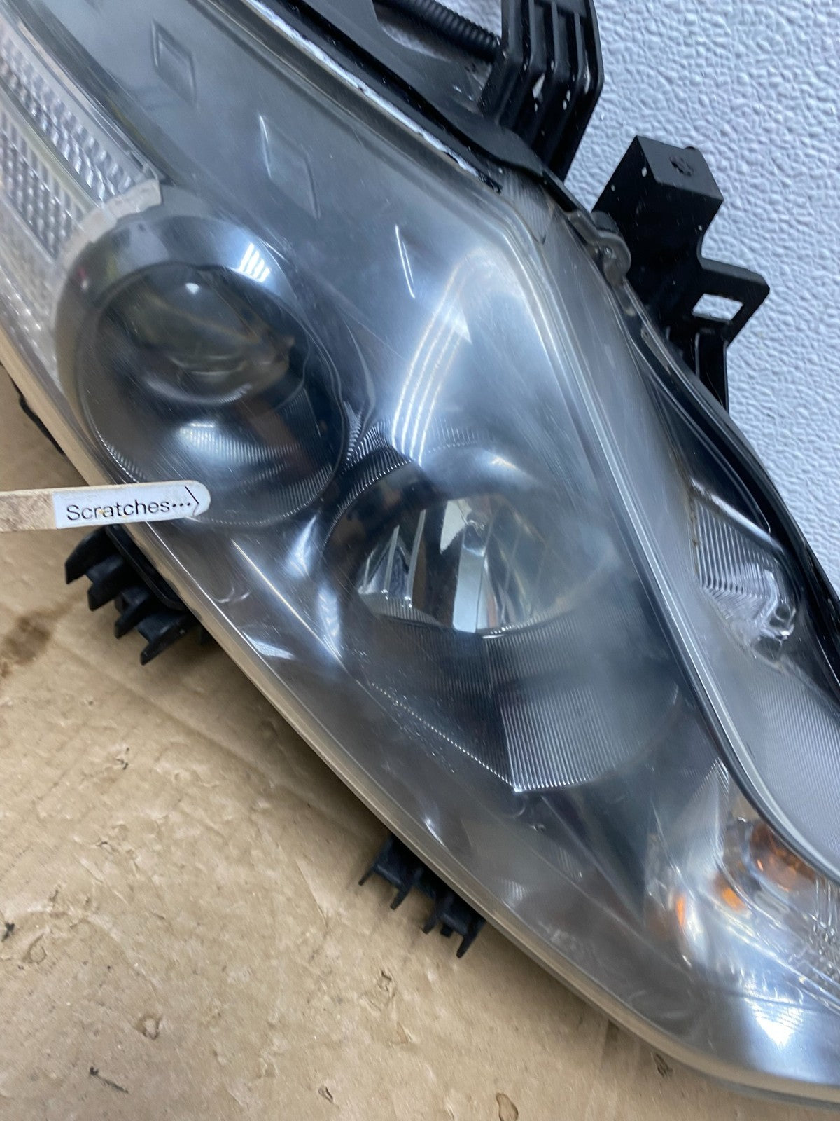 2011 to 2014 Nissan Murano Headlight Right Passenger Rh Oem Halogen AC3840 DW3