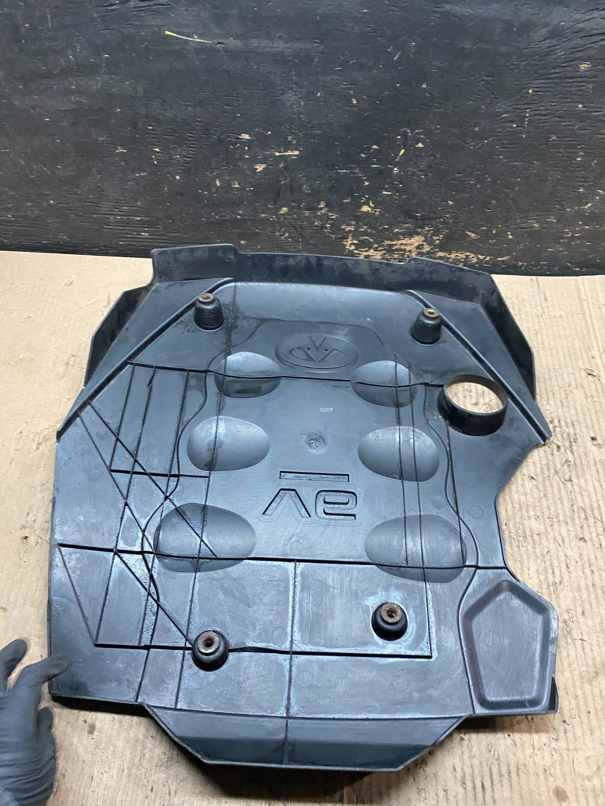 2003 to 2007 Infiniti FX35 M35 G35 V6 Engine Motor Cover OEM v4093 DG4