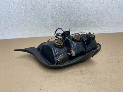 2005 - 2009 Ford Mustang Right Passenger RH Side Tail Light AG5908 DW4