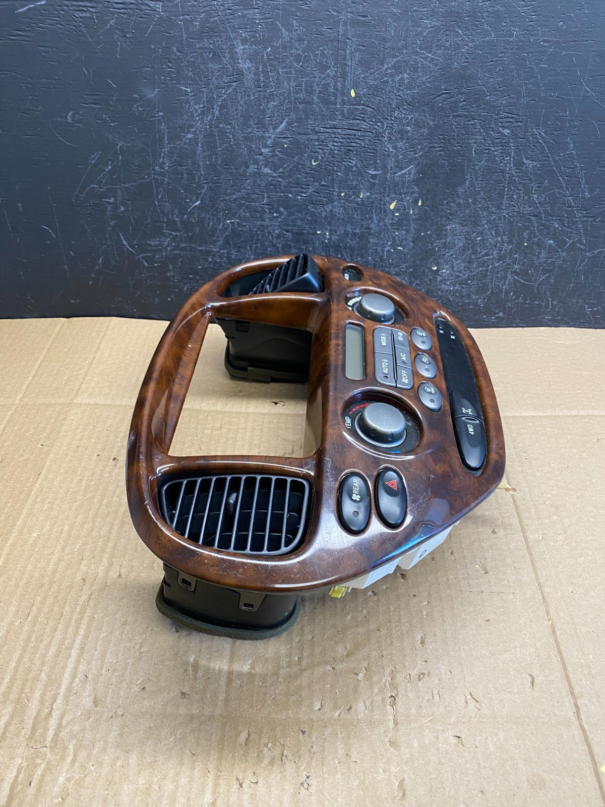 2001 to 2004 Toyota Sequoia AC Temp Heater Climate Control Bezel AC9414 DG1
