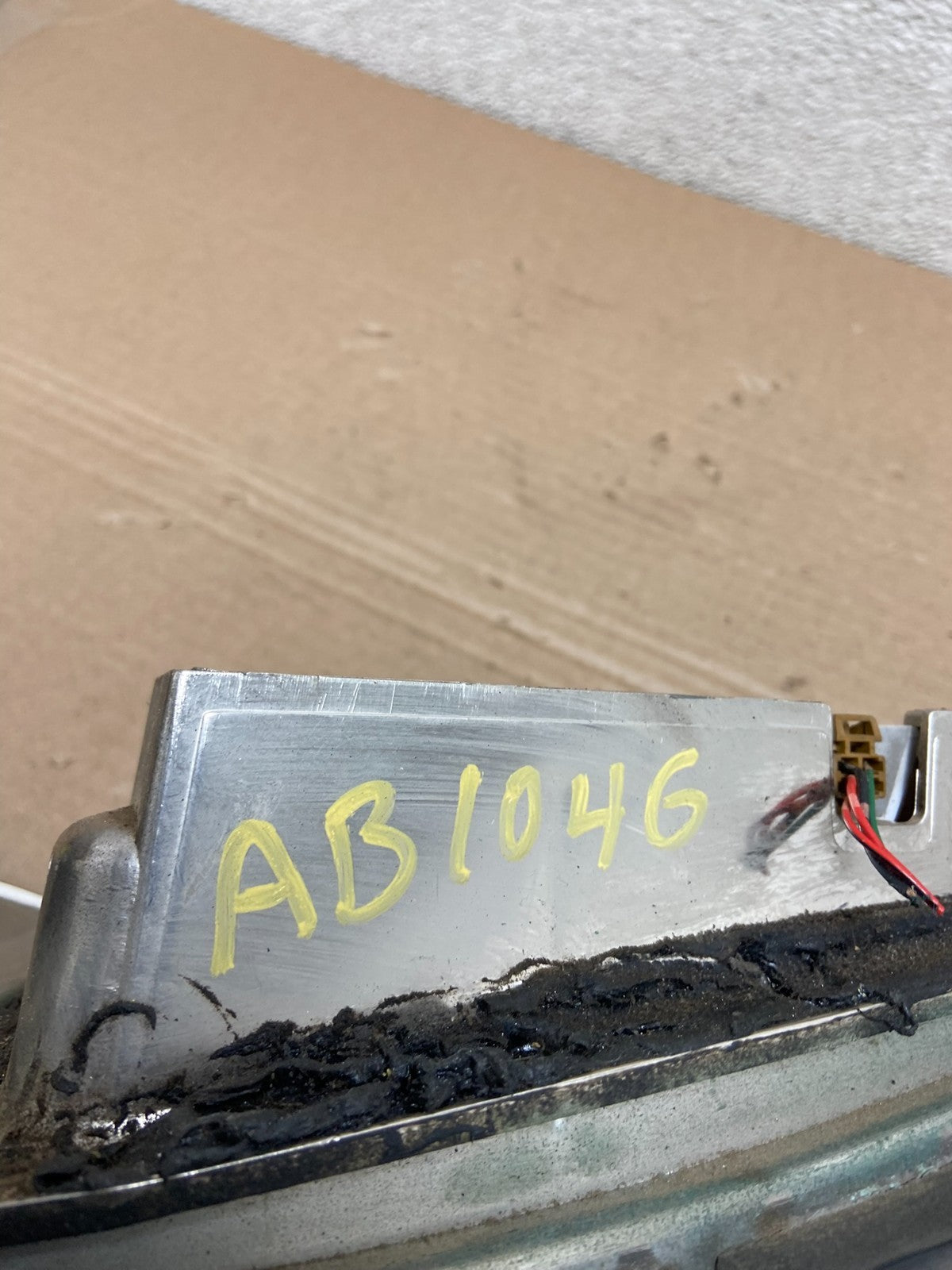 1994 1995 1996  Infiniti Q45 Left Driver Lh Side Tail Light OEM AB1046 DG7