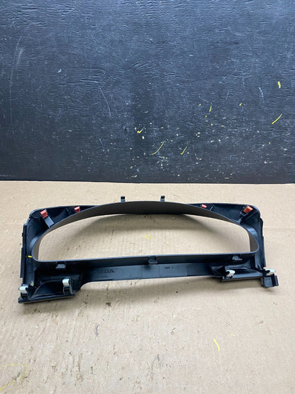 2011-2017 Honda Odyssey Instrument Cluster Bezel Used Oem 77200-tk8-a0 T4795 PS4