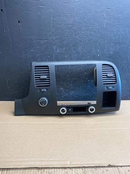 2007 to 2014 Silverado Sierra Center Console Radio Bezel Air Vents AF9997 DG0