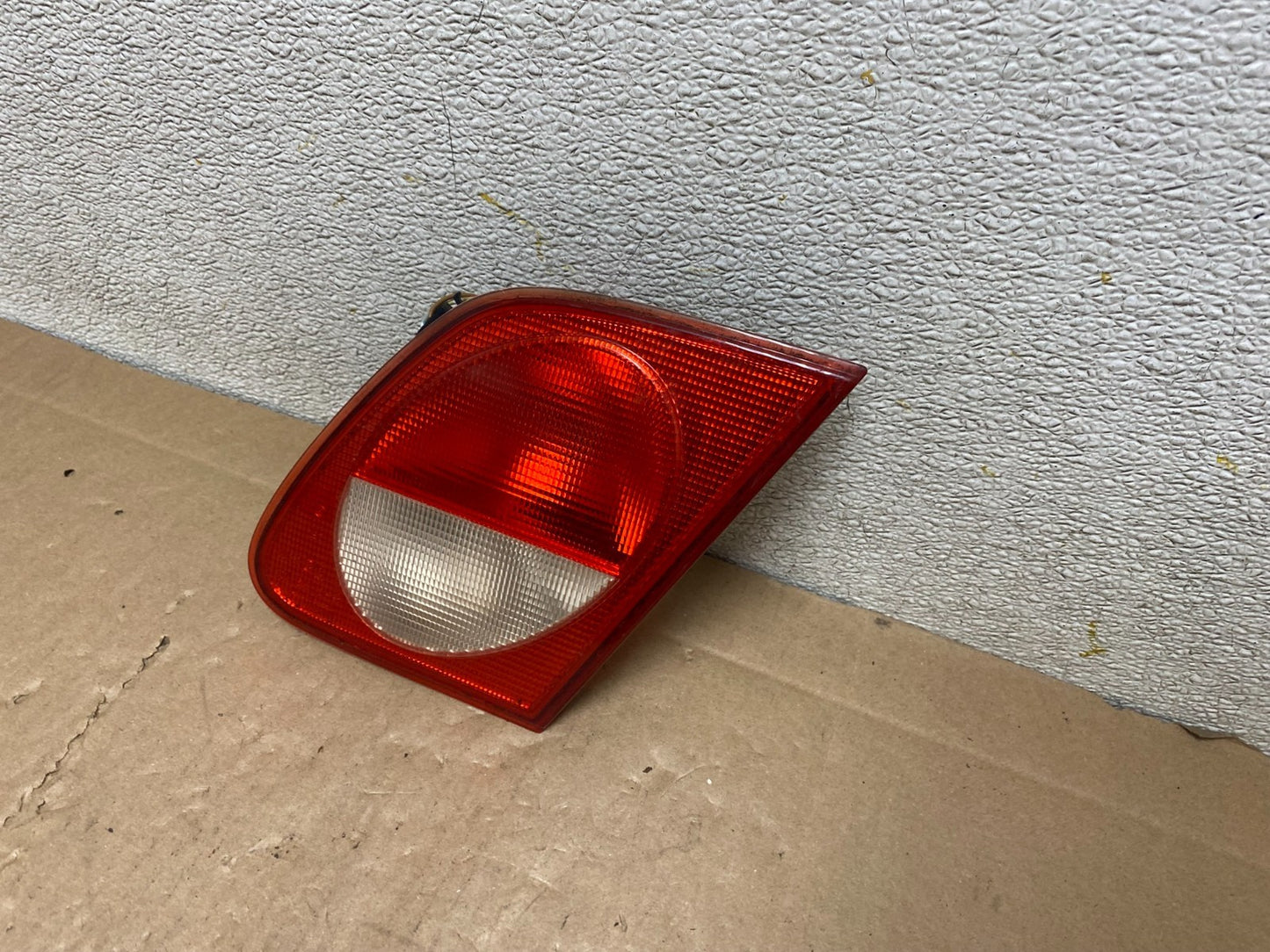 1996 - 1999 Mercedes-Benz E W210 E320 Right Passenger Inner Tail Light S0665 DW1