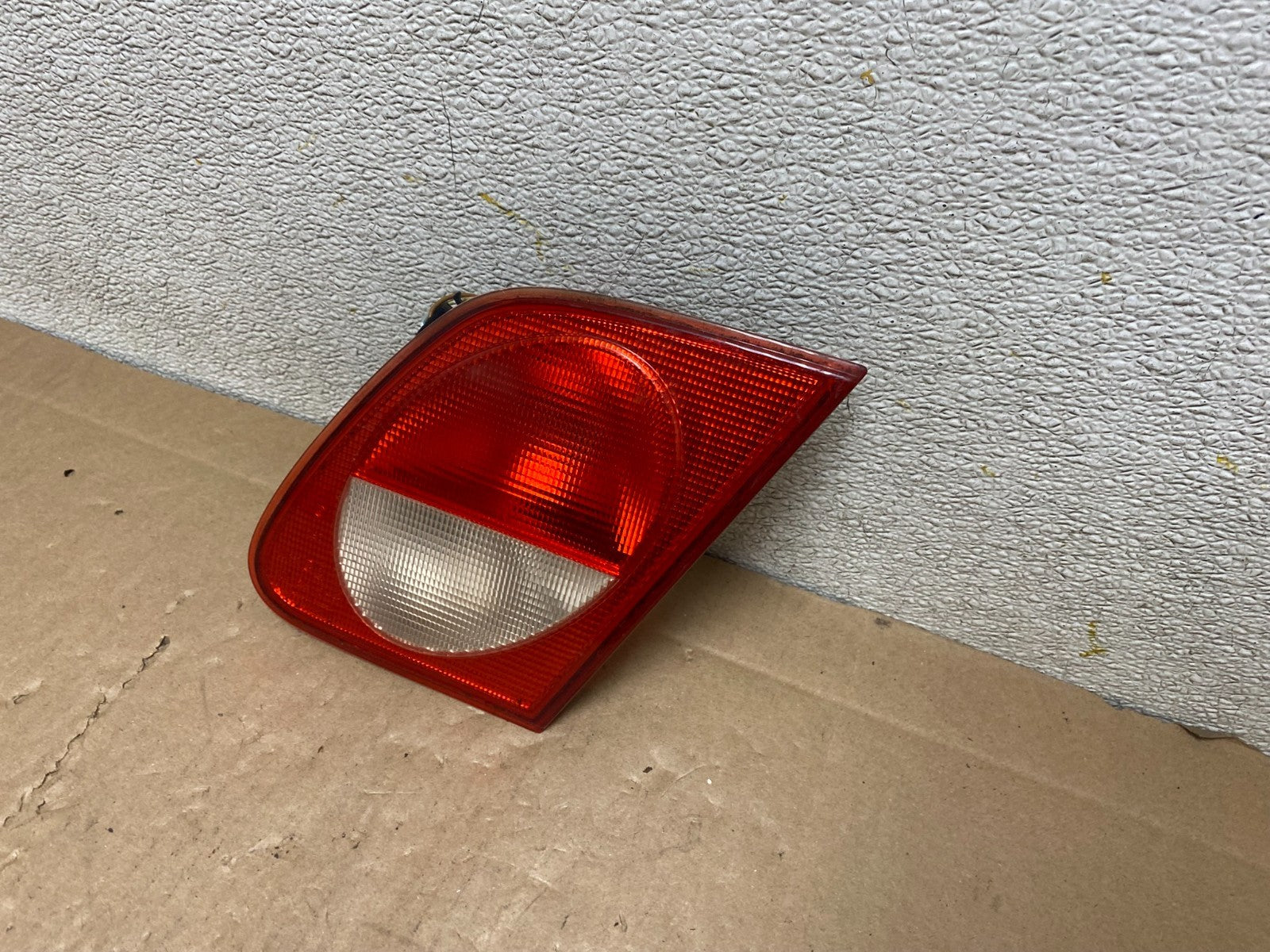 1996 - 1999 Mercedes-Benz E W210 E320 Right Passenger Inner Tail Light S0665 DW1