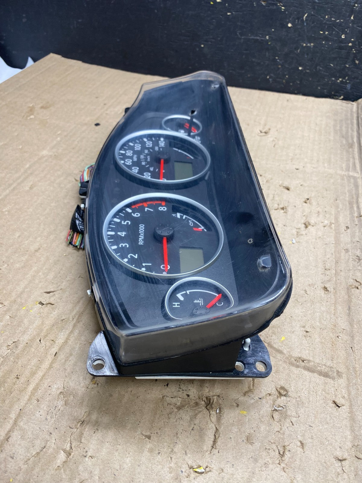 2010 Nissan Pathfinder Speedometer Cluster Gauge OEM x1963 DG2