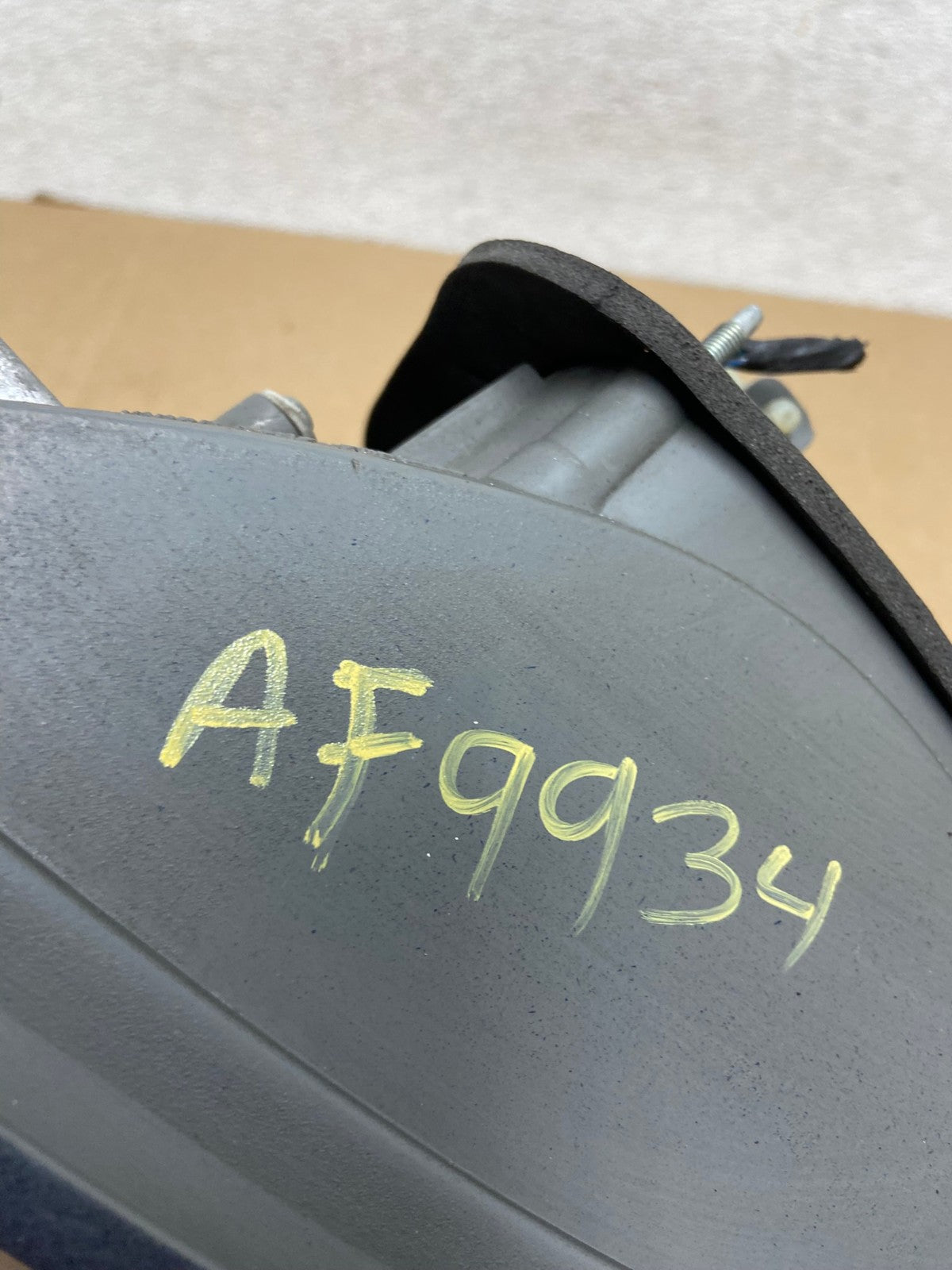 2005 to 2007 Subaru Legacy Outback Left Driver LH Tail Light AF9934 LK9