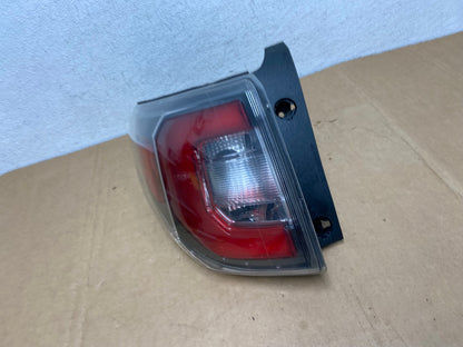 2013 to 2016 GMC Acadia Left Driver LH Side Tail Light AC8387 LK1