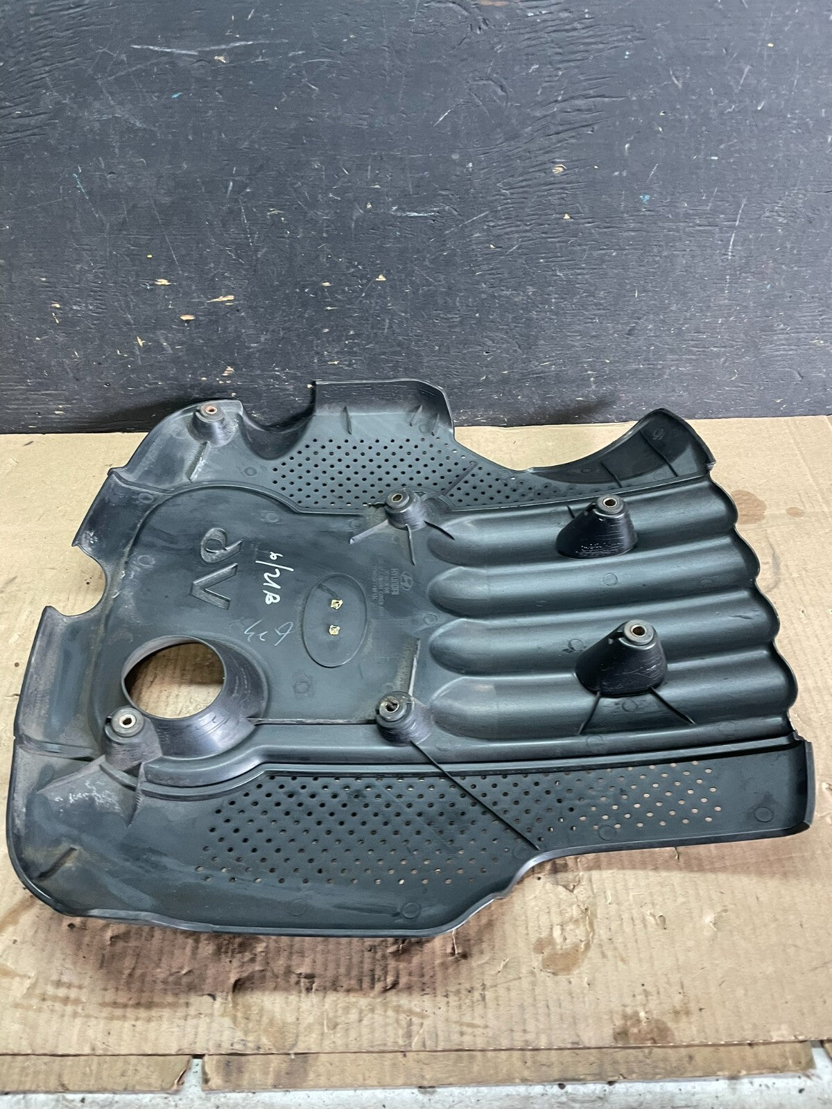 2007 - 2009 Hyundai Santa Fe V6 2.7 L Engine Motor Cover M8987 PS7