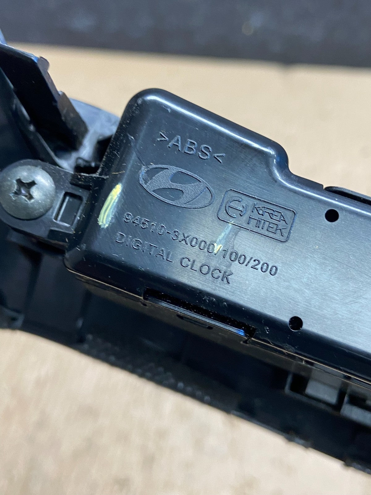 2011-2013 Hyundai Elantra Dash Radio Bezel Clock Display Trim AF1699 DG5