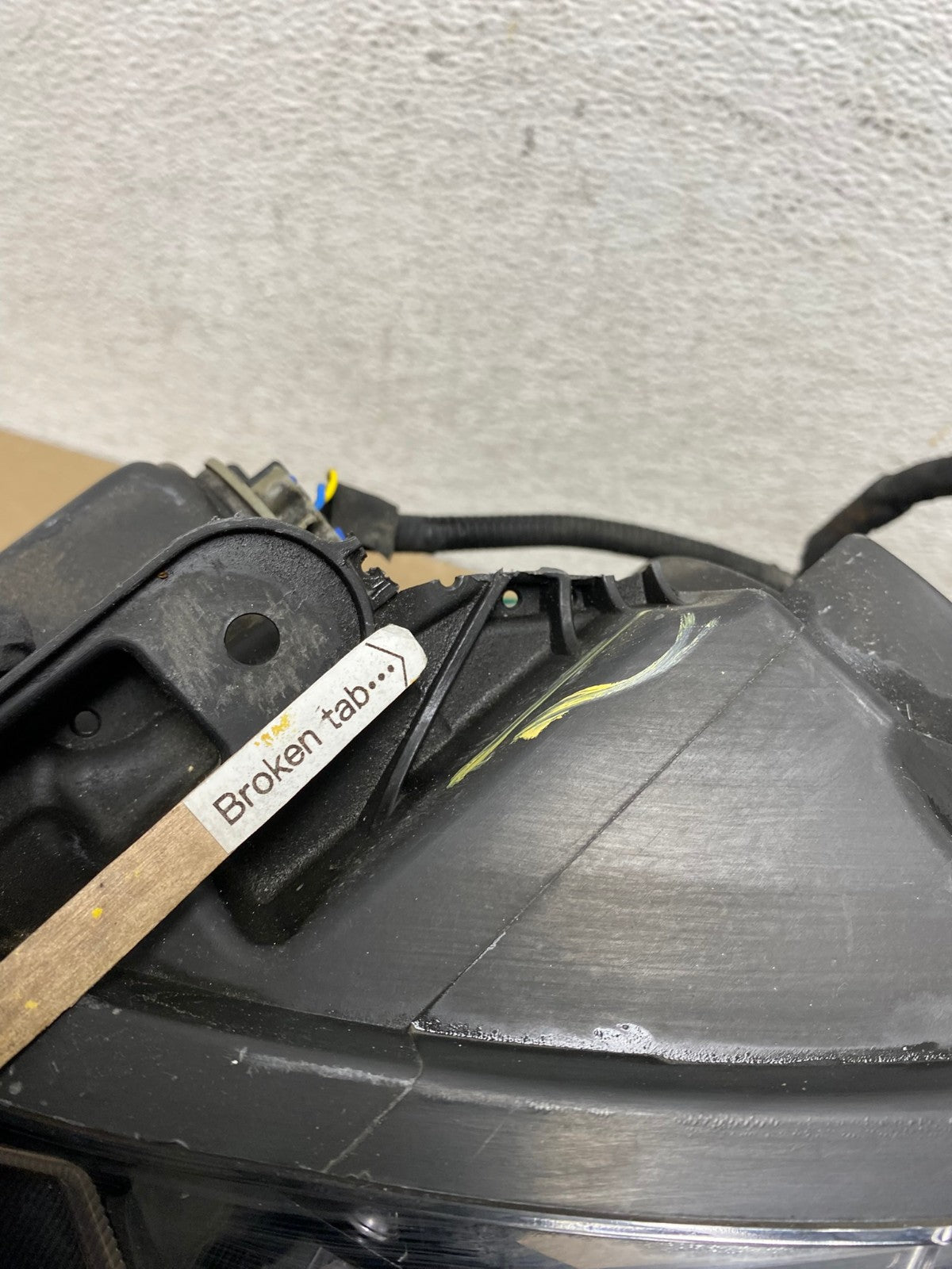 2016 2017 2018 Nissan Sentra Front Left Driver LH Halogen Headlight AE9482 LK6