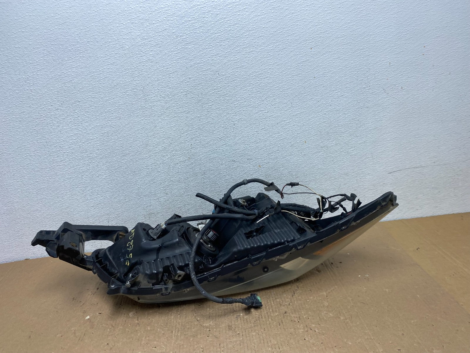 2008 to 2012 Honda Accord Sedan Headlight Left Driver Lh Side AD8756 DW7