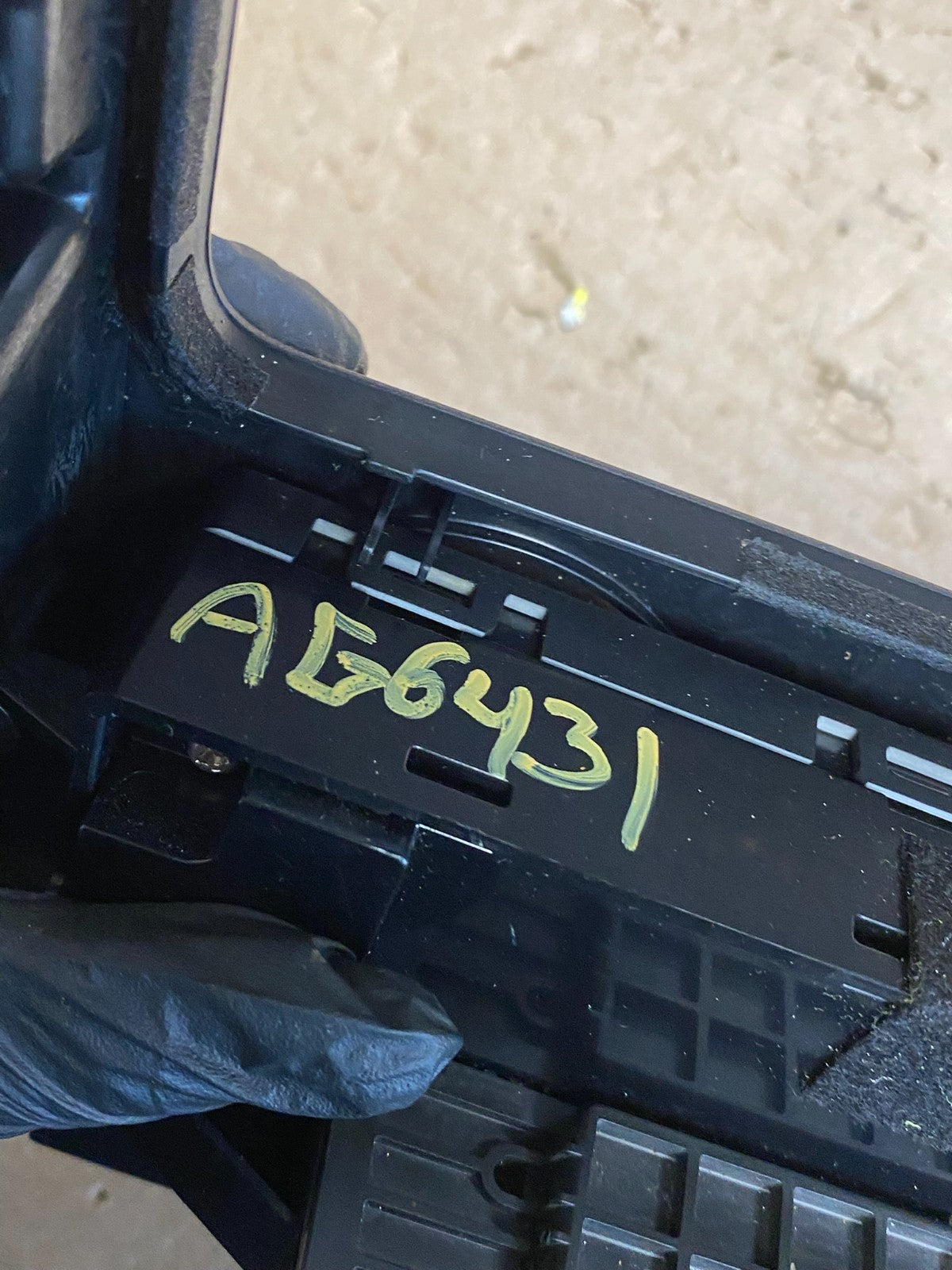 2007 - 2009 Mazda CX-9 Radio Dash Trim Bezel W/Vent AC Climate Control ag6431 DG6