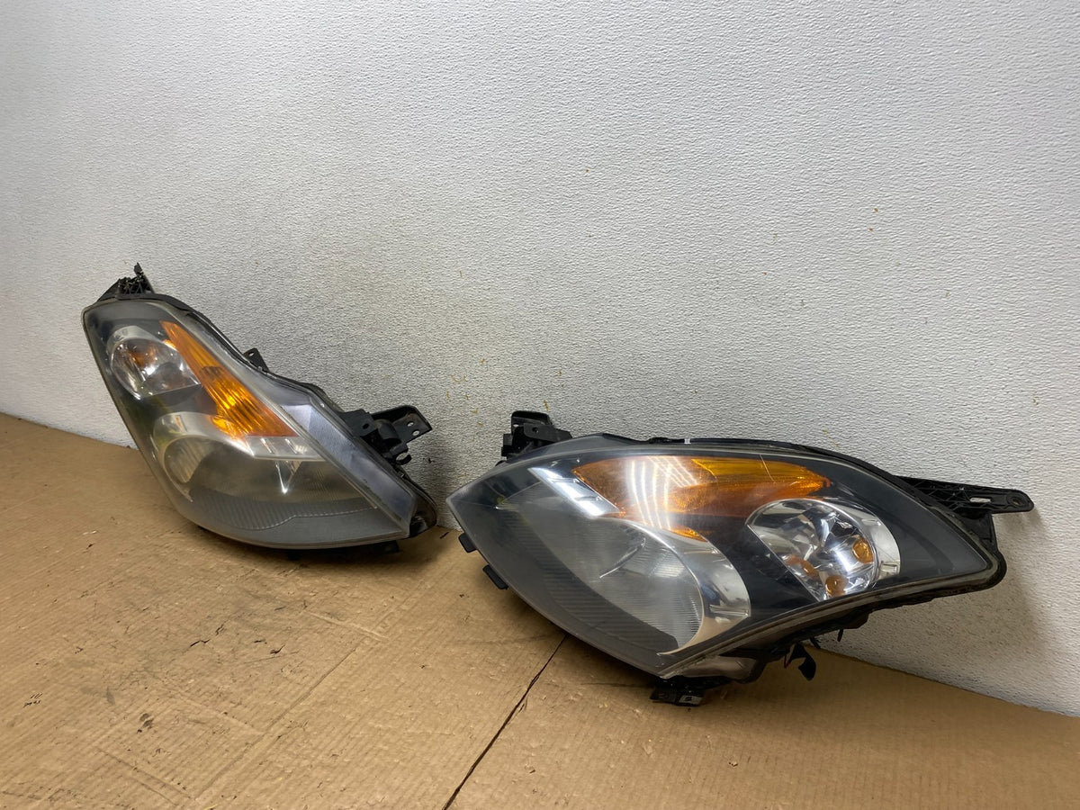 Sedan 2007 2008 2009 Nissan Altima Left+Right Set Headlights AI8002 DW1