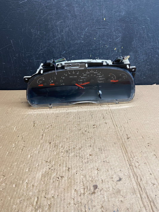 2006 Ford E350 Gauge Speedometer Cluster ae4208 DG0