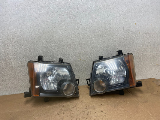 2005-2015 Nissan Xterra Left+Right Side Set Headlights OEM Y8327 DW0