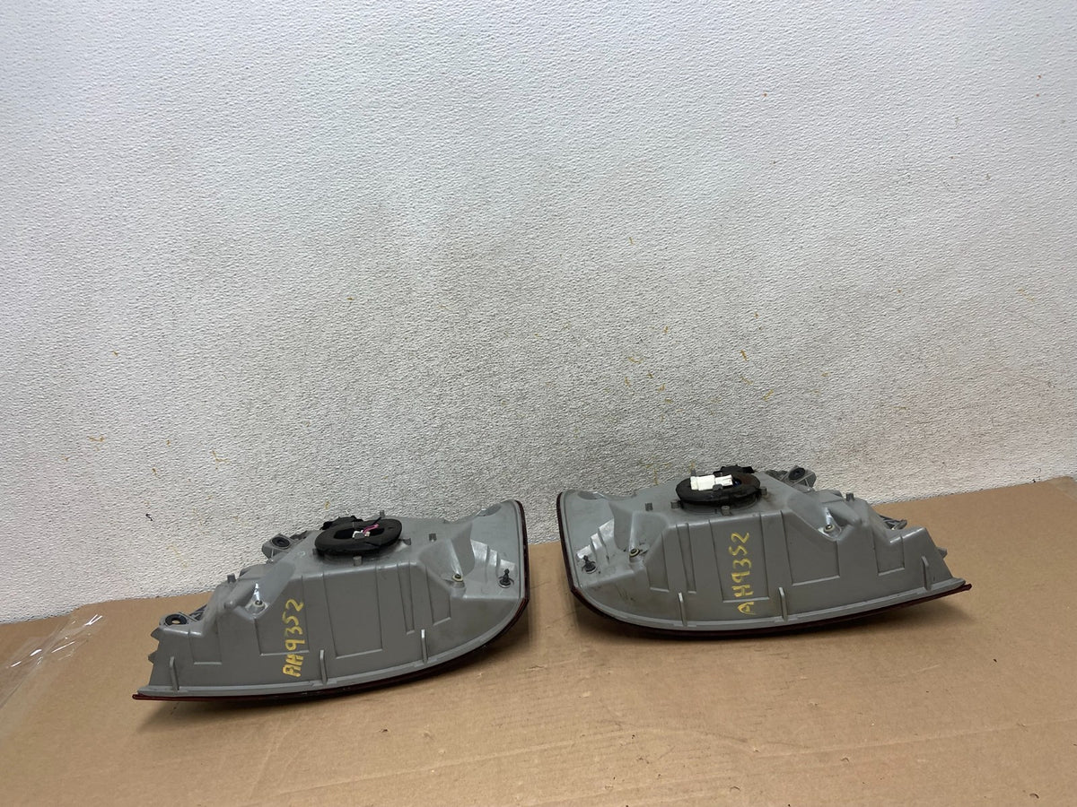 2008 2009 2010 Infiniti M35 M45 Left+Right Side Tail Lights AH9352 DW9