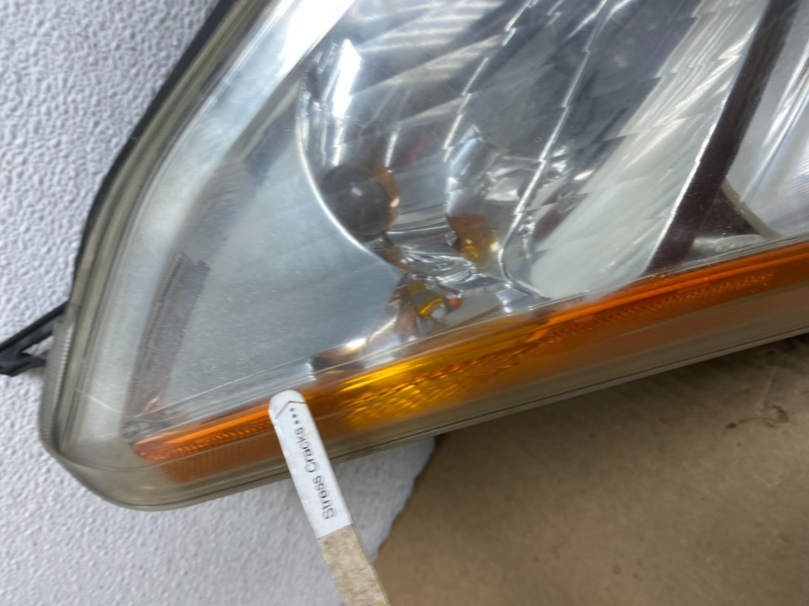 2009-2013 Nissan Rogue Right Passenger Halogen Headlight AG2457 DW4