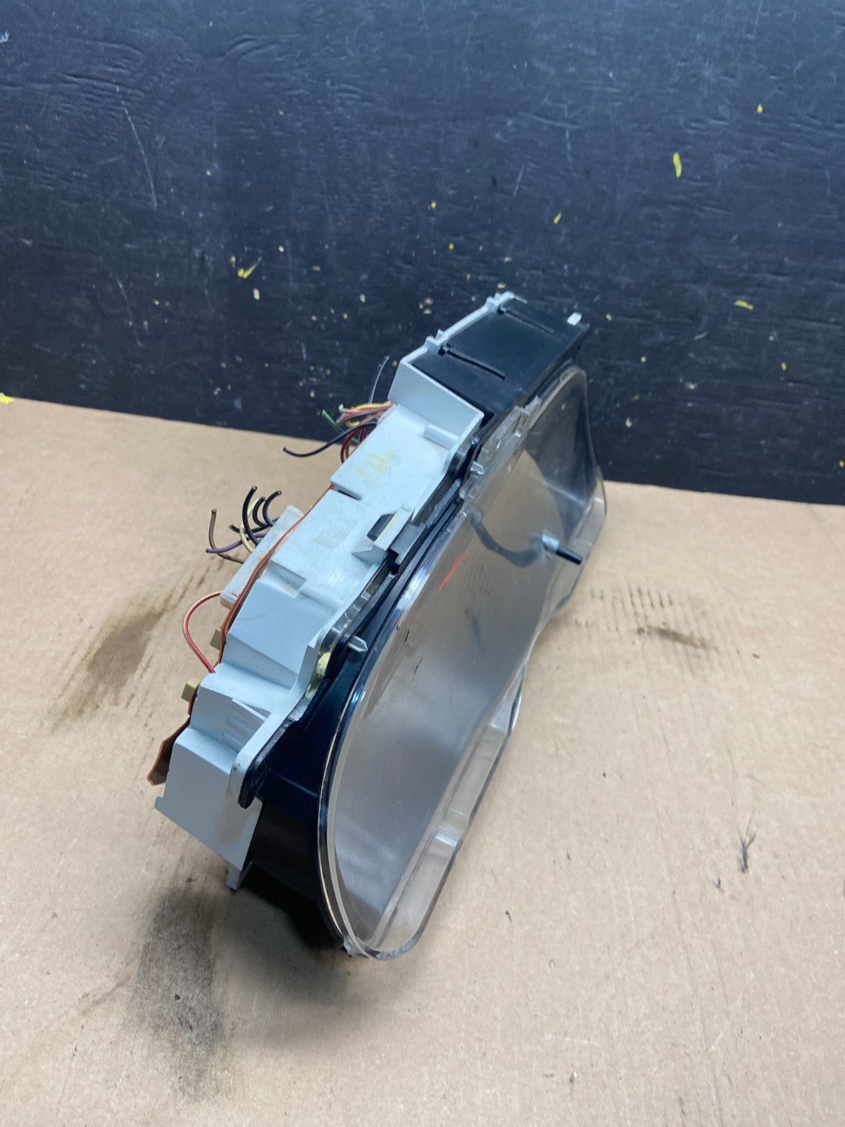 2001 - 2002 Ford Econoline E250 E350 Van Speedometer Instrument Cluster q7227 DG2