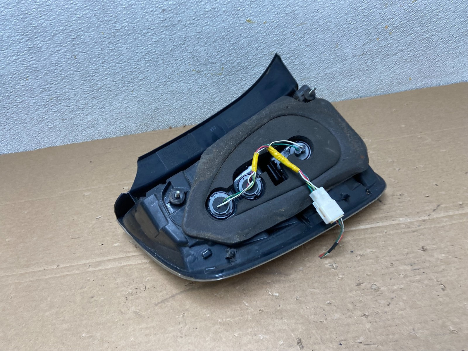 2006 to 2009 Toyota Prius Tail Light Right Passenger Side AB4721 LK6